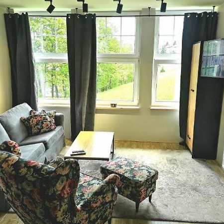 Apartament Pod Swiatynia Wang คาร์ปัตซ์ ภายนอก รูปภาพ