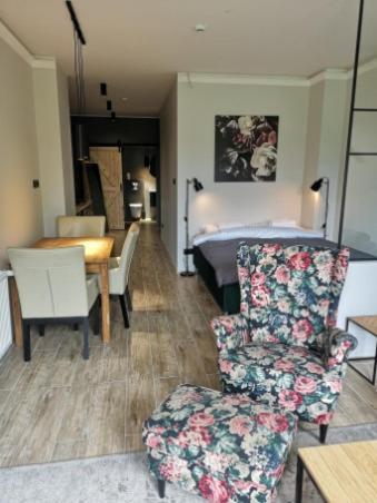 Apartament Pod Swiatynia Wang คาร์ปัตซ์ ภายนอก รูปภาพ